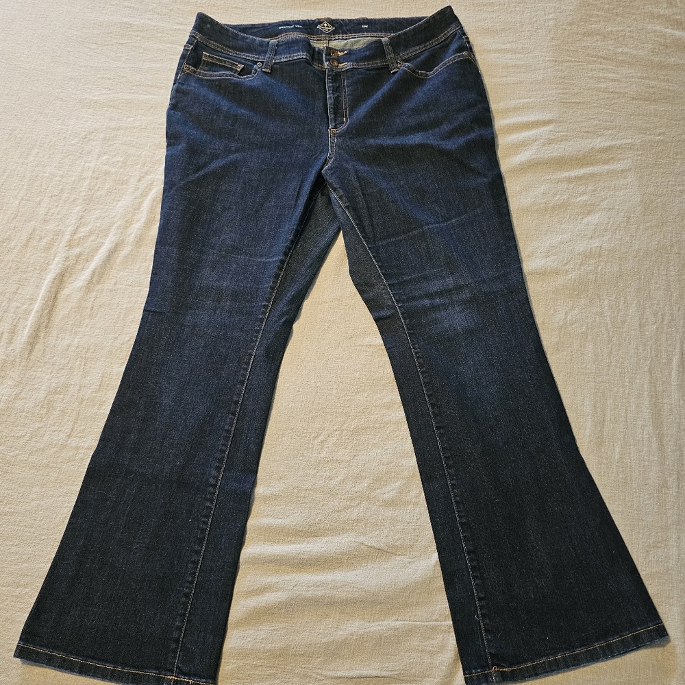 St John Bay Womens Bootcut 16W
